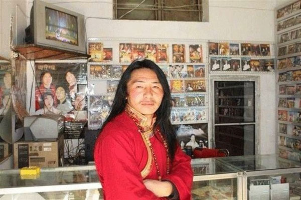 Jailed Tibetan singer Shawo Tashi